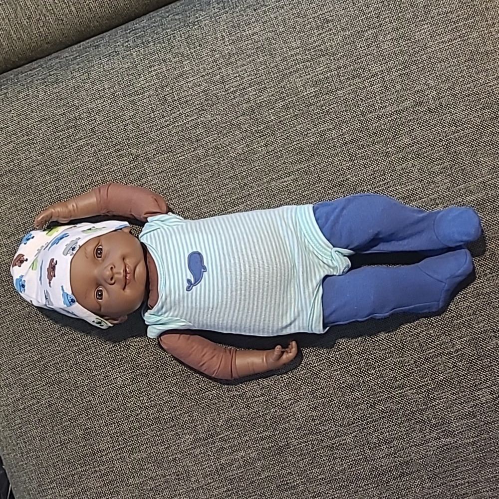 Rogel | 42cm (~16.5") Demonstration Doll